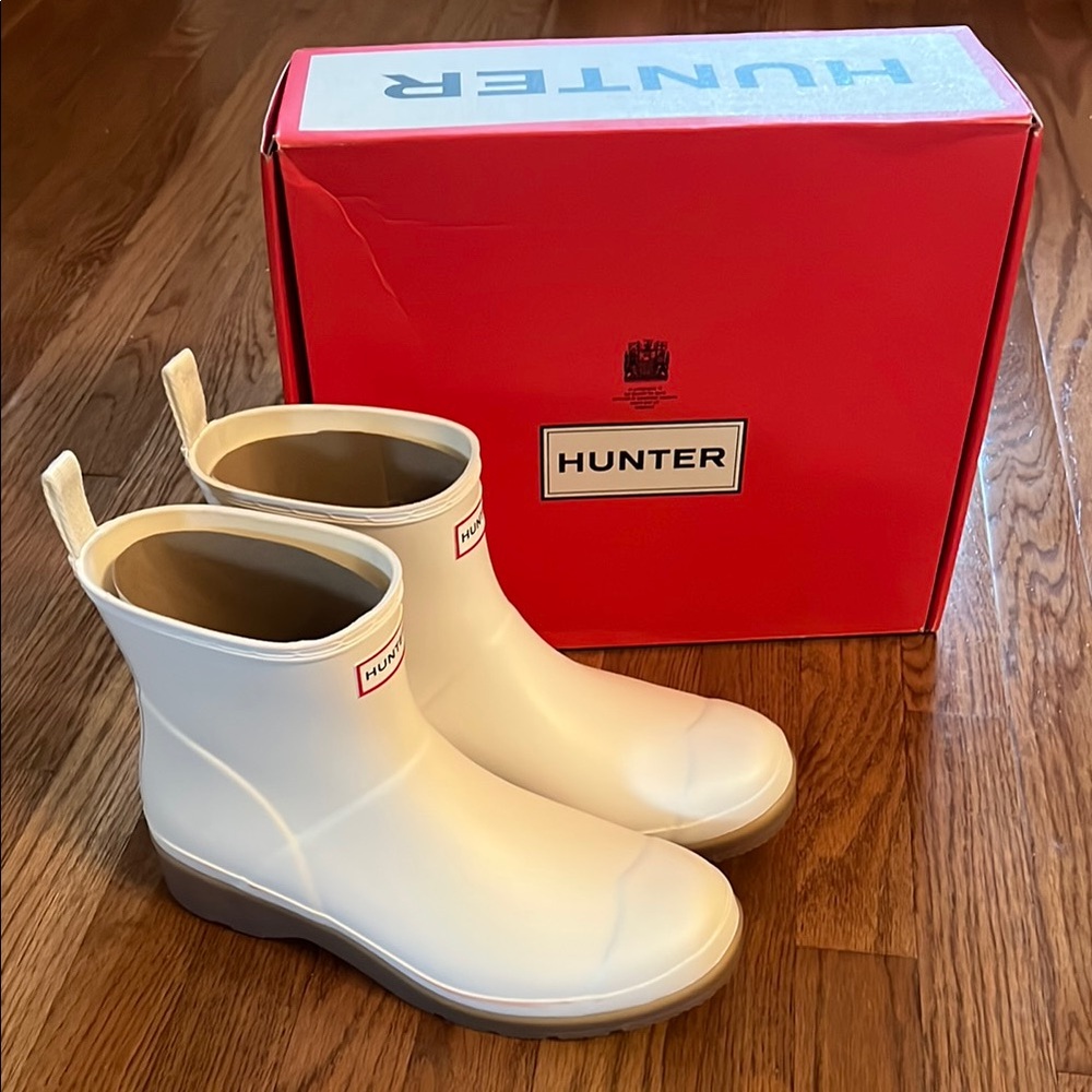 Hunter Women's Classic White Rain Boots